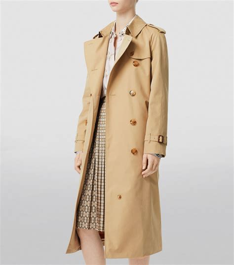 burberry waterloo trench coat.